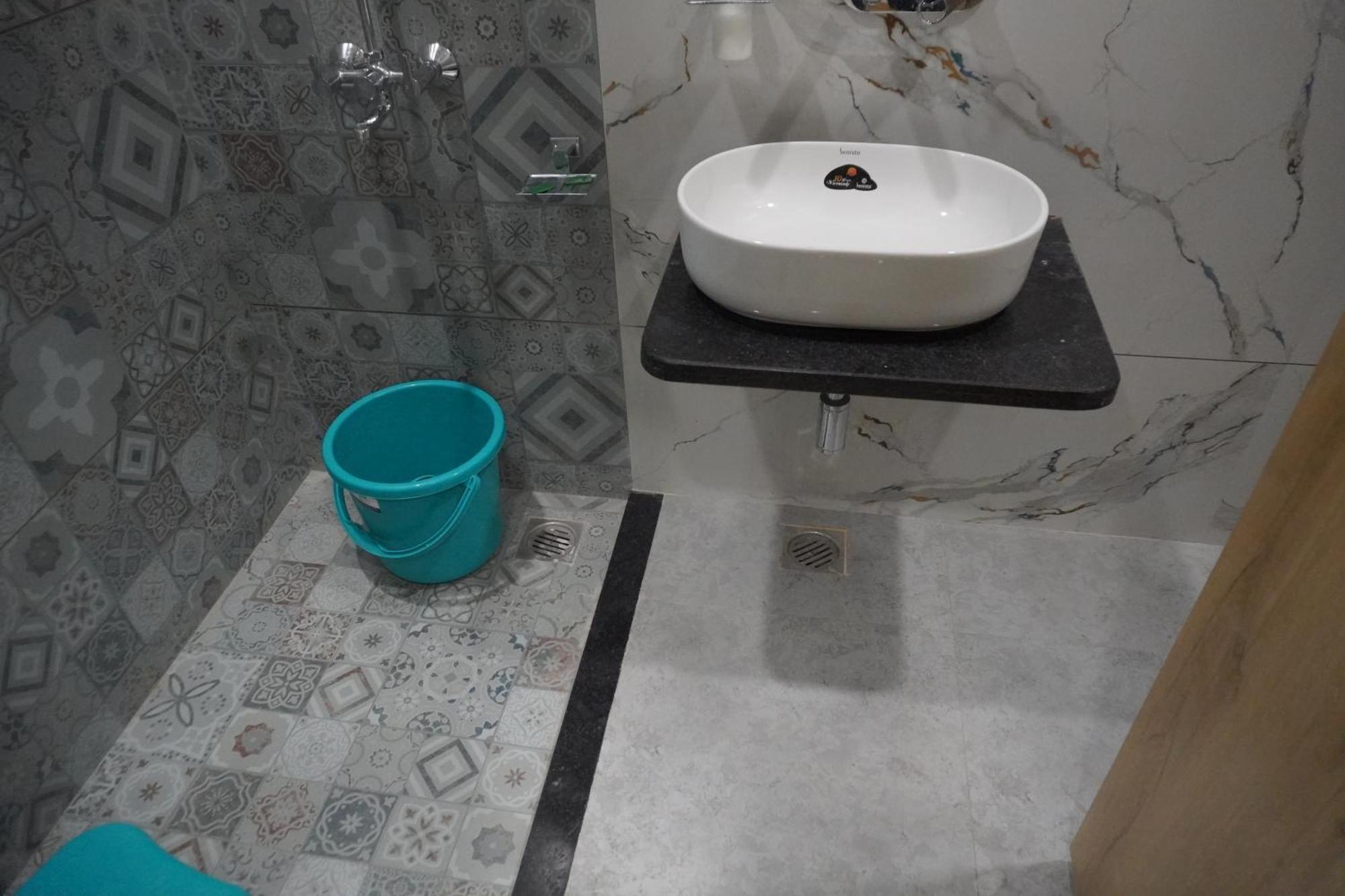 Hotel Heera Palace Khatu Bagian luar foto